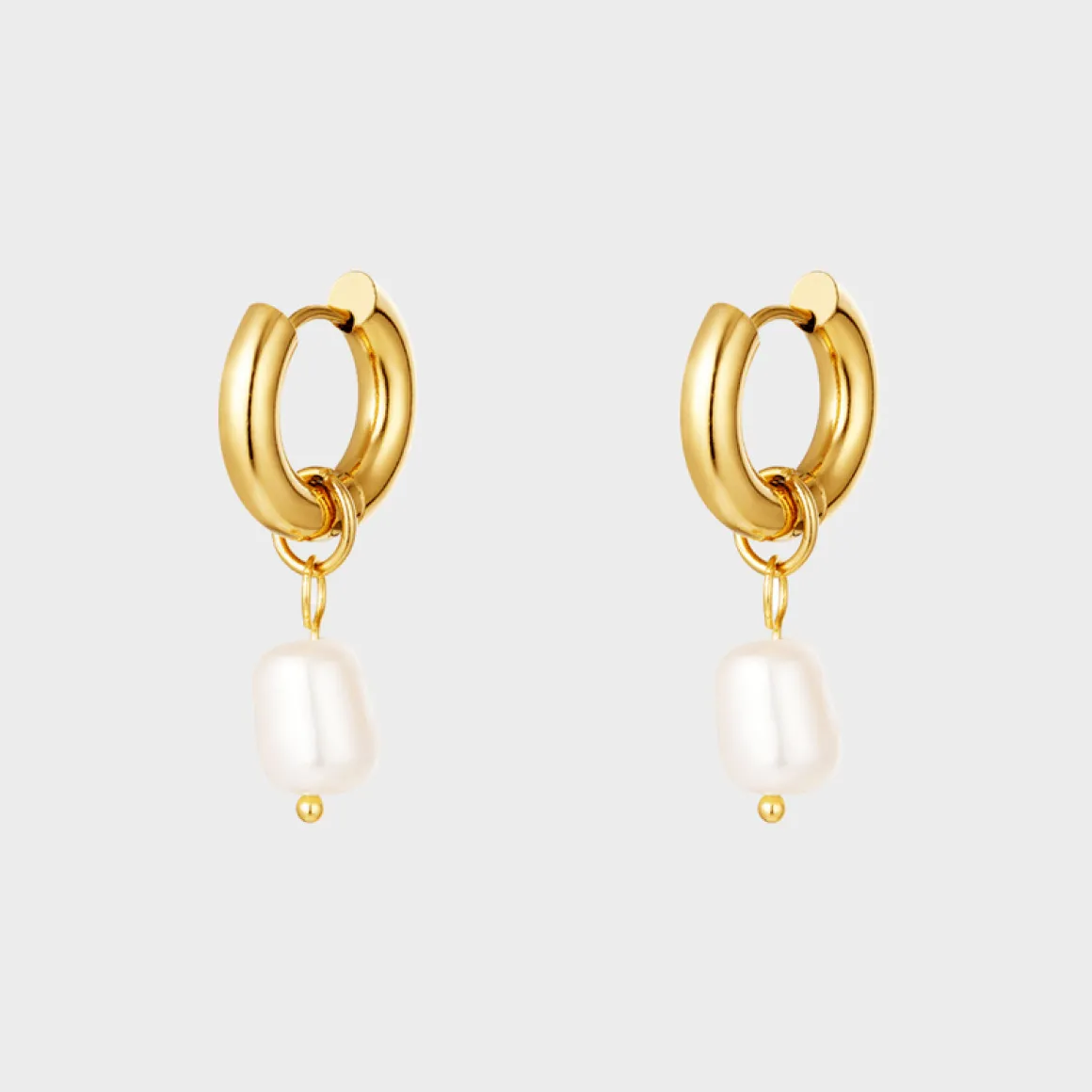 Chunky Pearl Hoops