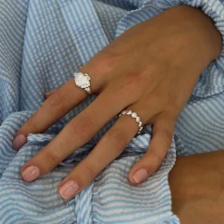 Kara Ring