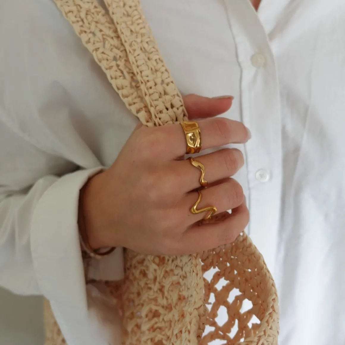 Lilia Ring