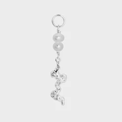 Manta Pearl Charm