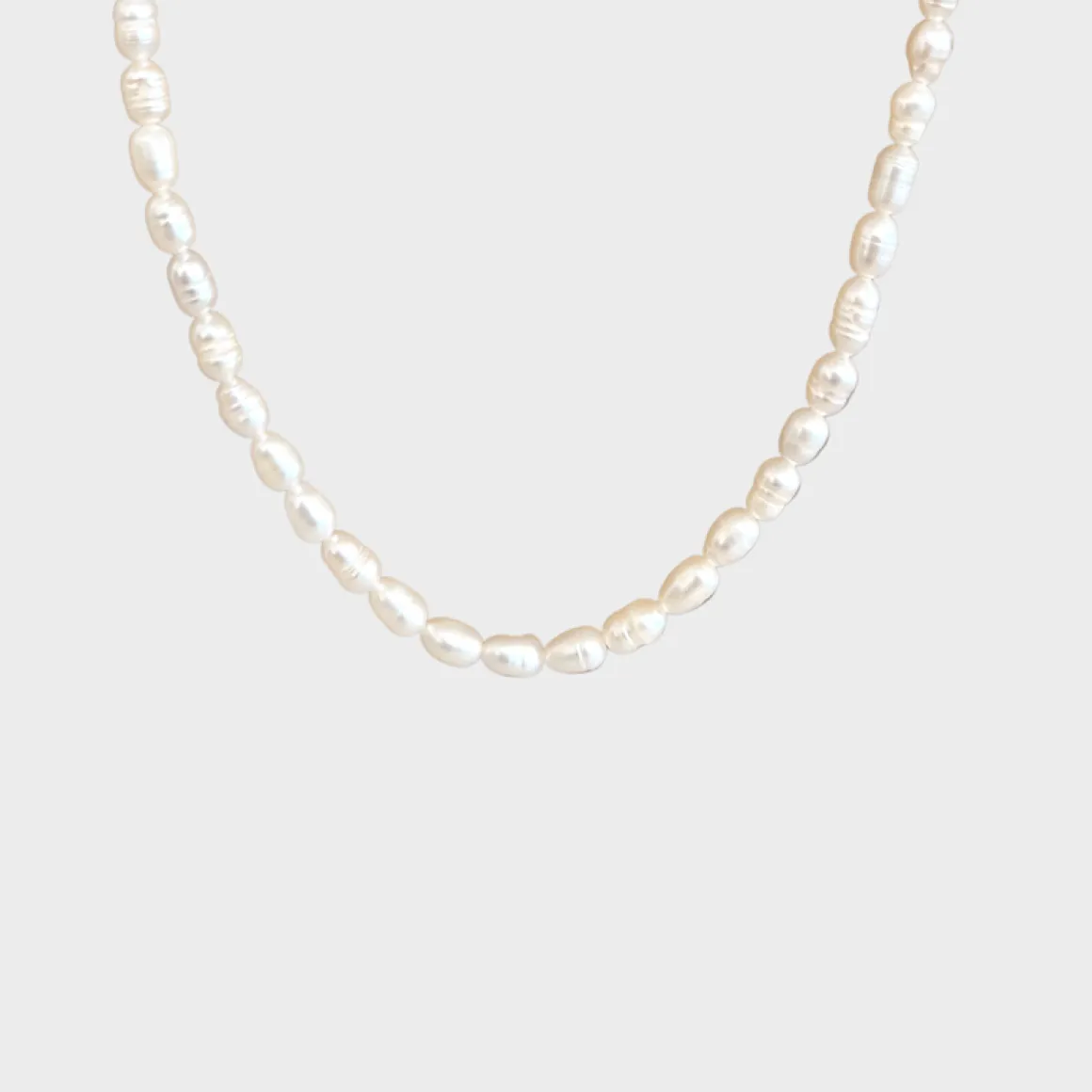 Small Pearl Choker